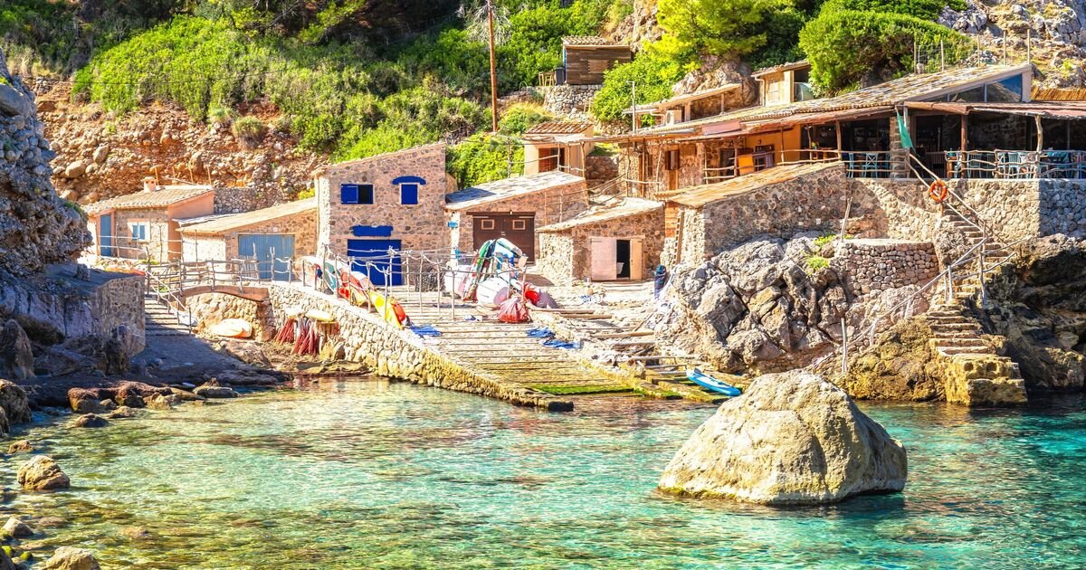 Local Leaders Protest Against Overwhelming Tourism in Popular Destinations