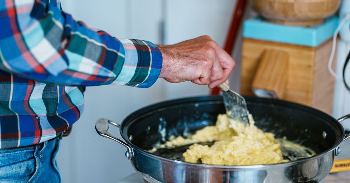 Enhancing Scrambled Eggs with a Nutrient-Dense Ingredient for Better Gut Health