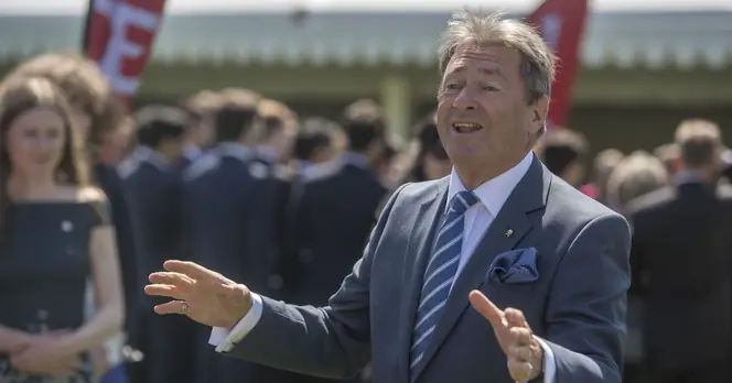 Alan Titchmarsh Urges Gardeners to Plant Flowers for Continuous Summer Bloom