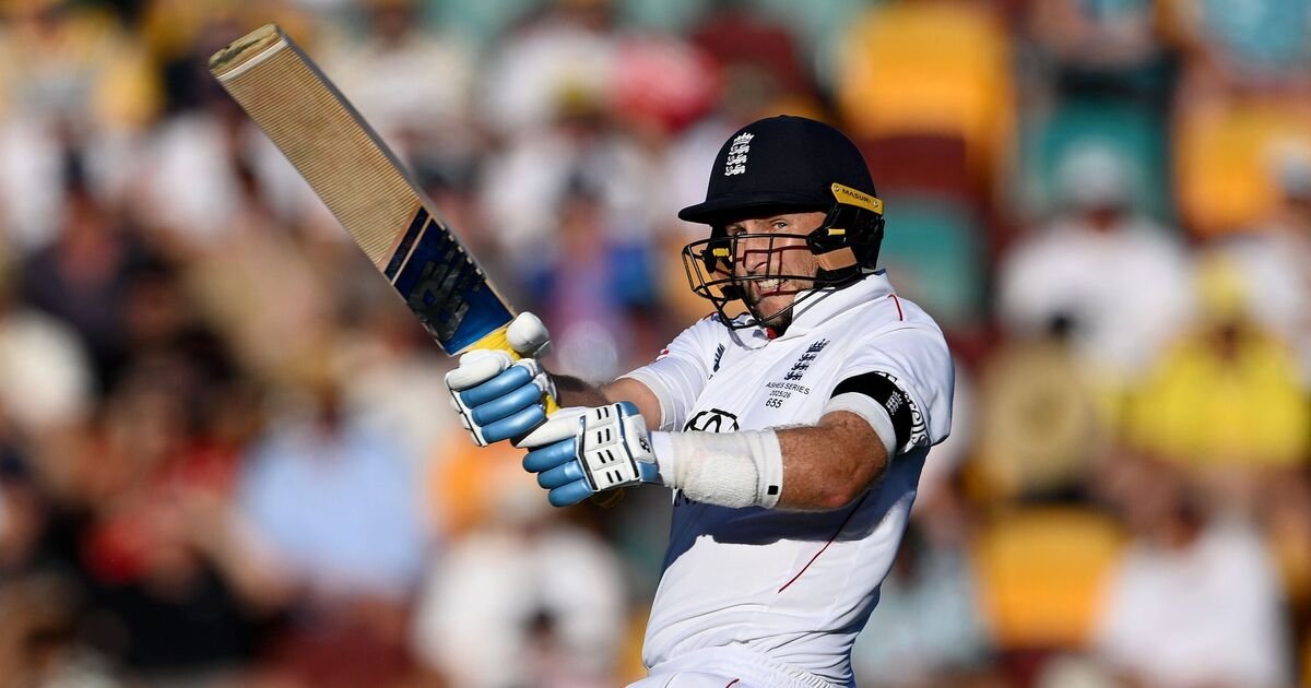 Joe Root's Maiden Century Boosts England's Ashes Campaign in Australia
