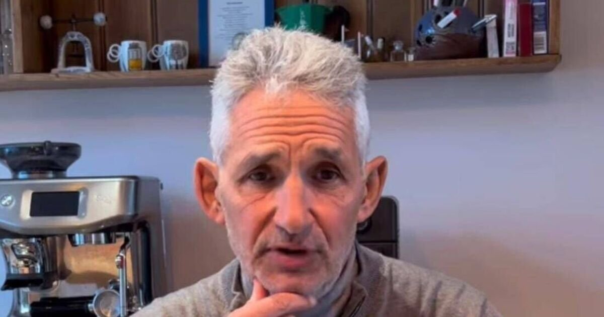 Certain Foods to Avoid to Reduce Dementia Risk, According to Research