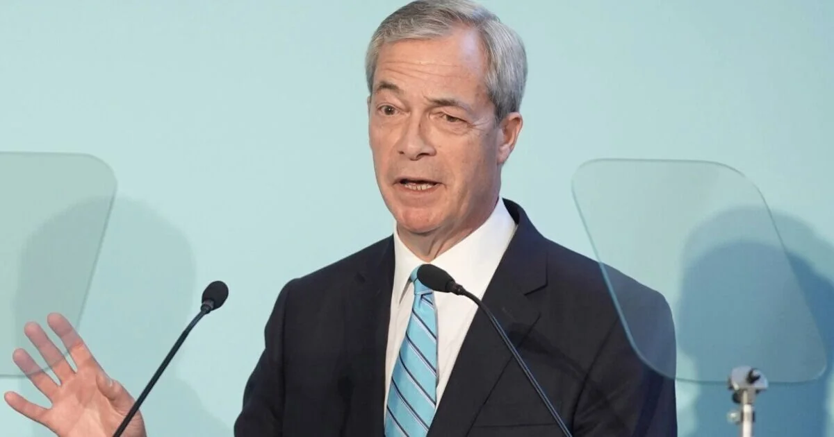 Farage Critiques Labour's Stagnation, Promotes Reform UK's Fresh Approach