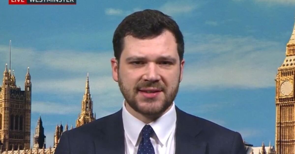 Labour MPs Express Frustration with Starmer's Leadership Amid Growing Dissatisfaction