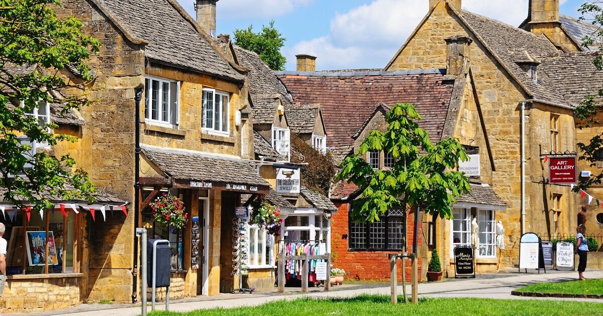 UK Village Attracts Celebrities with Unique Shops and Dining Options