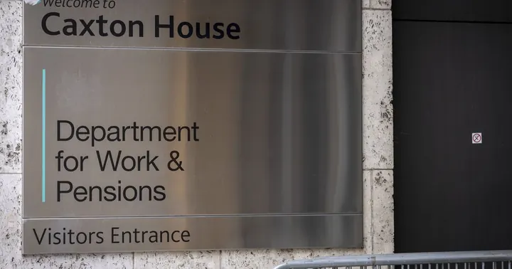 Rise in Claims Linked to "Benefits Influencer" Trend, DWP Warns of Fraud Risks