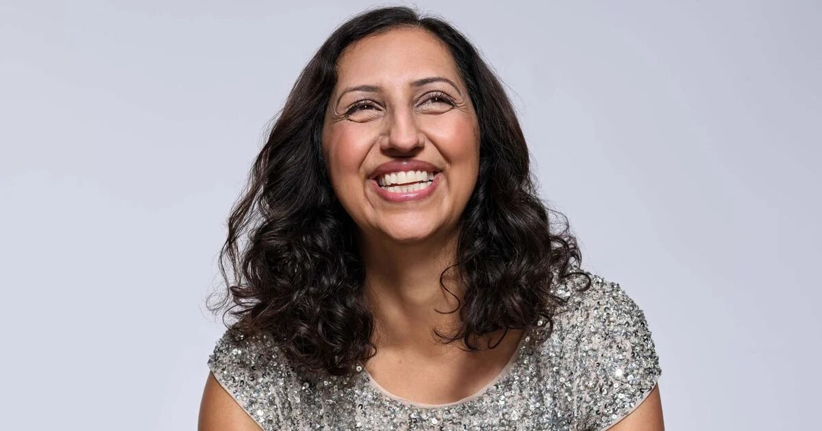 Breast Cancer Survivor Reflects on Emotional Challenges Beyond Treatment