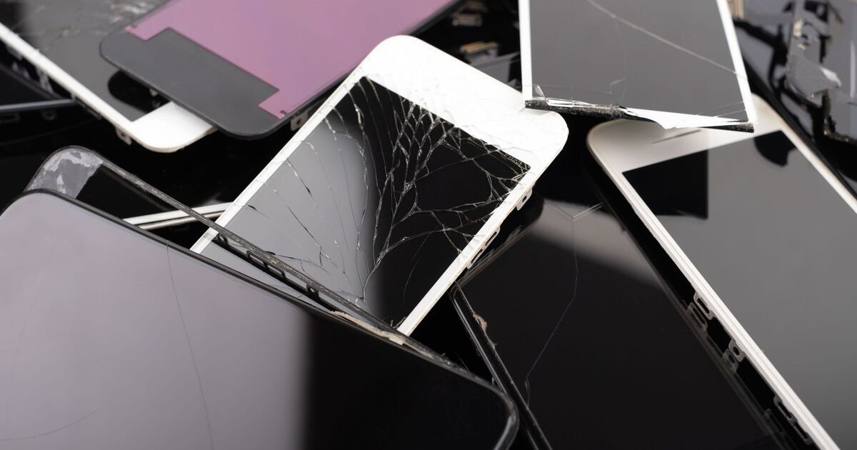 Timpson Launches Cash Trade-in Service for Old Smartphones at 1,300 UK Stores