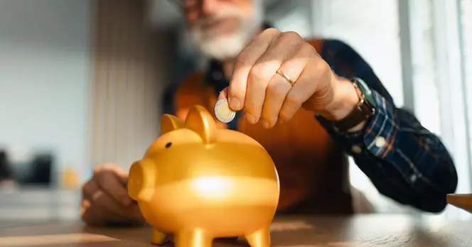 Britons Urged to Review Savings Accounts to Avoid Missing £322 in Earnings