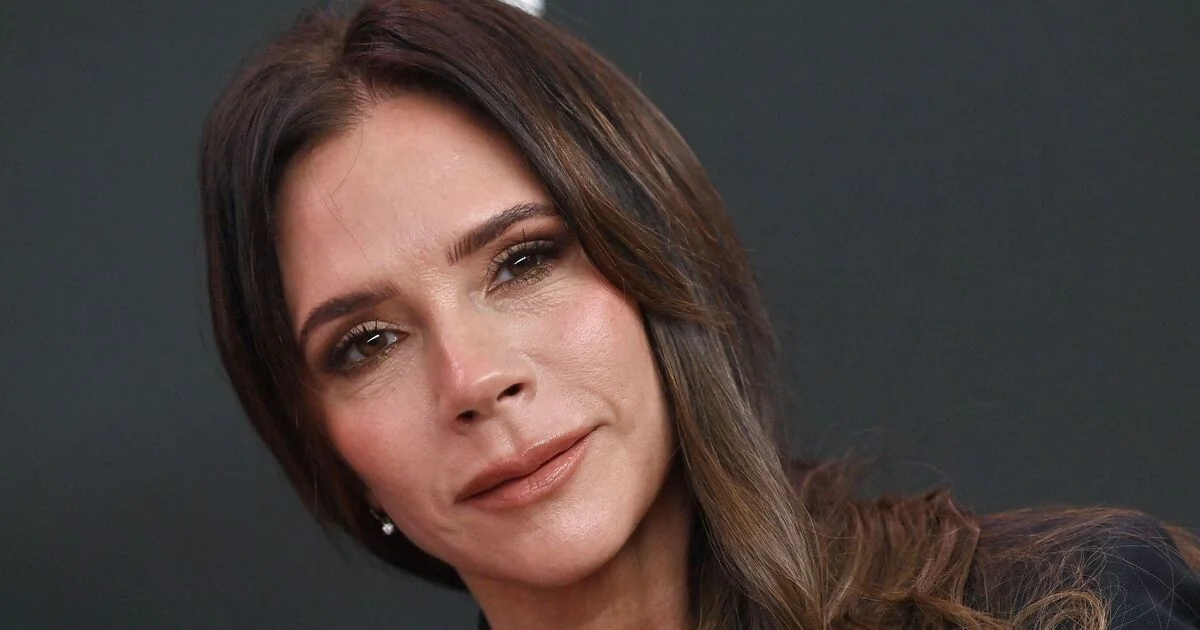 Brooklyn Beckham Ignores Victoria on Mother's Day Amid Family Tensions