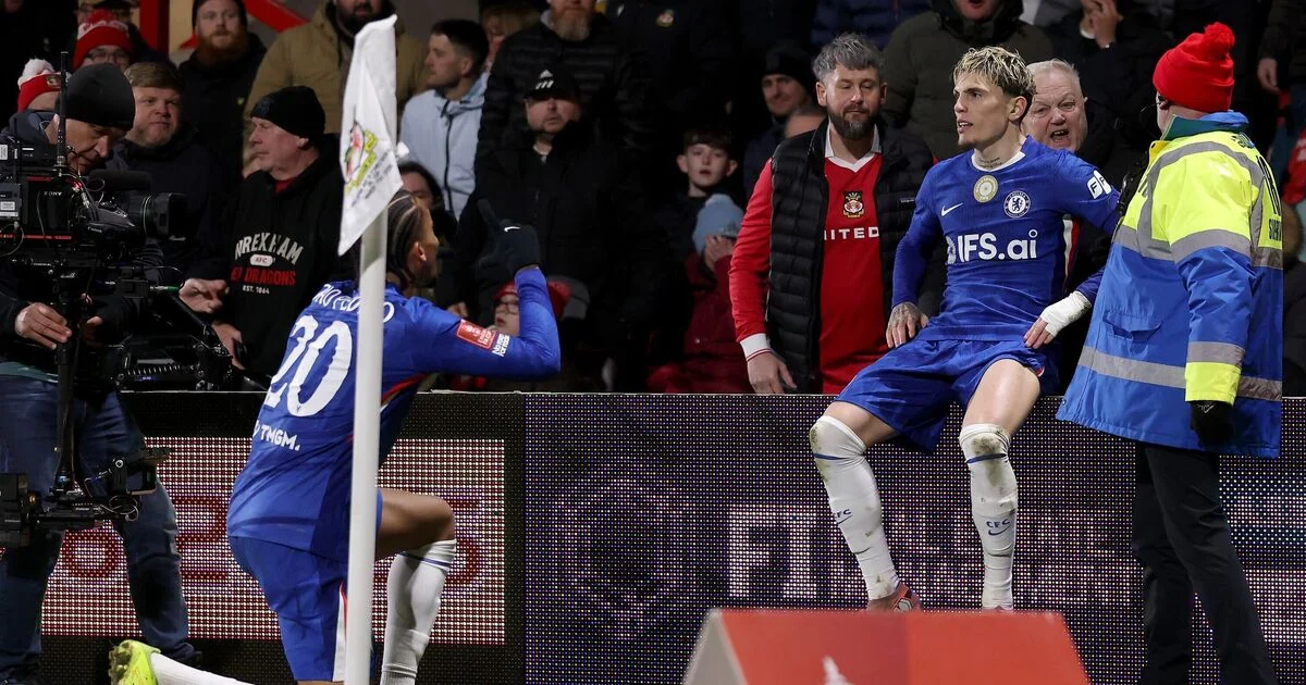 Chelsea Struggles Despite Garnacho's Goal in Wrexham Victory