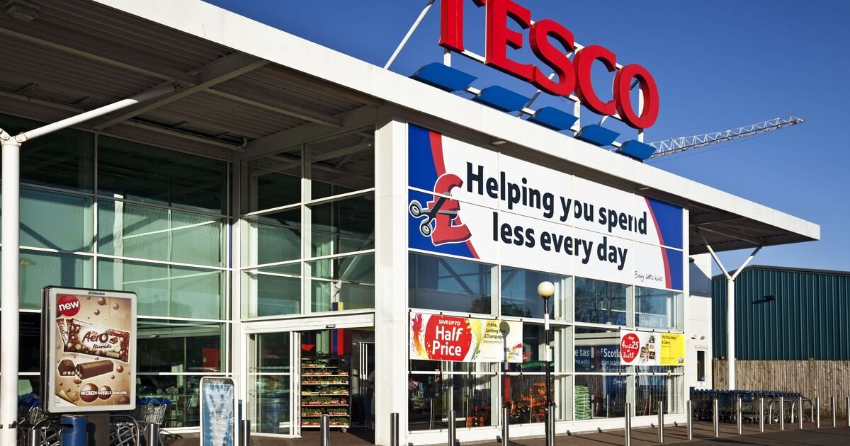 Major UK Supermarkets Confirm Closure on Christmas Day