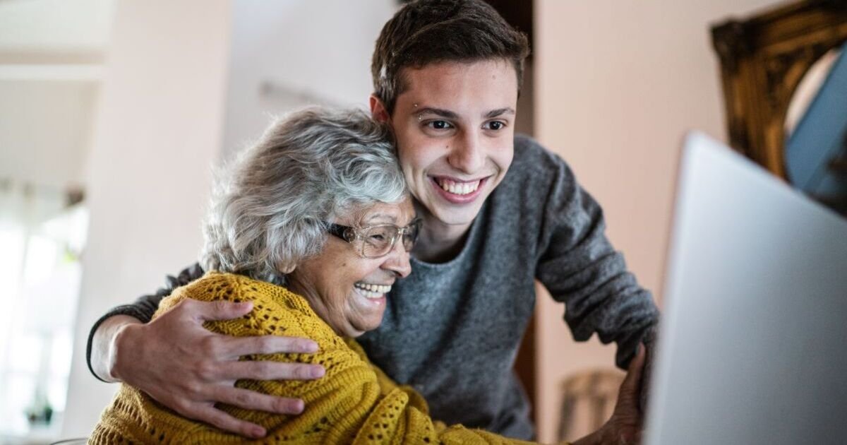 Christmas Eve Winner Claims Historic £1.3 Billion Lottery Jackpot