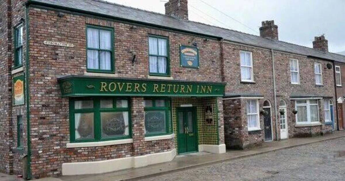 Coronation Street Star Dies in Poverty After 23 Years on Show