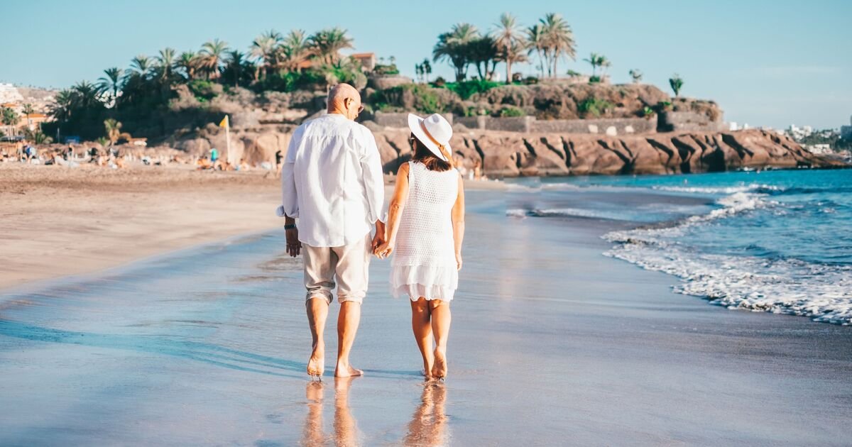 Couple Reflects on Life in Canary Islands After 19 Years Away from the UK