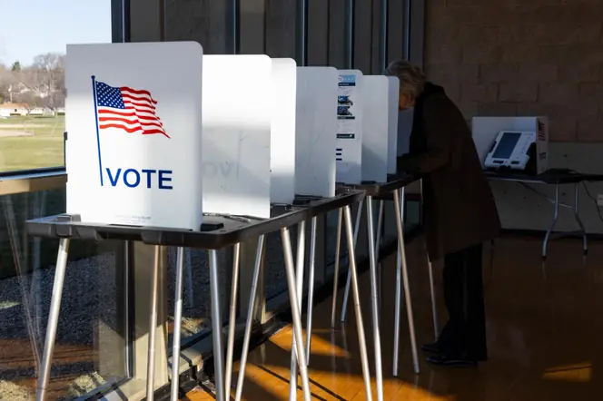 Survey Shows Cryptocurrency Is Not a Priority for U.S. Voters Ahead of Elections
