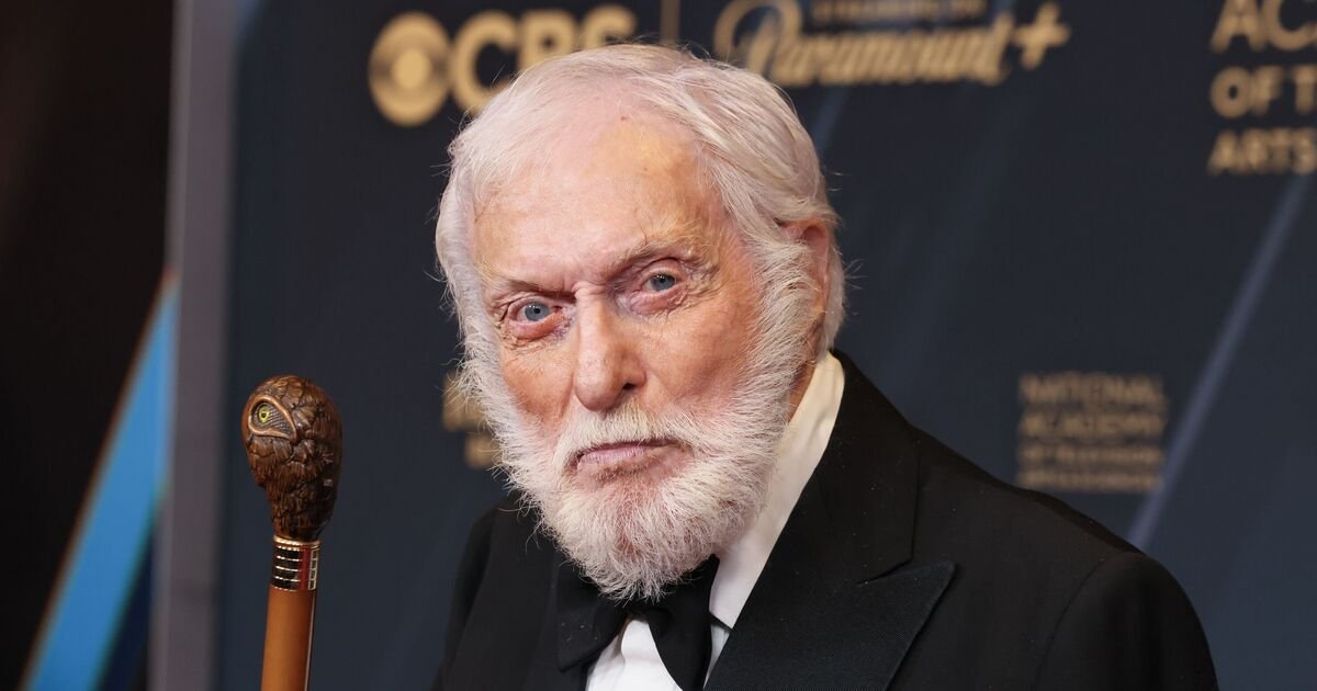 Dick Van Dyke Incorrectly Declared Dead During Live Radio Broadcast