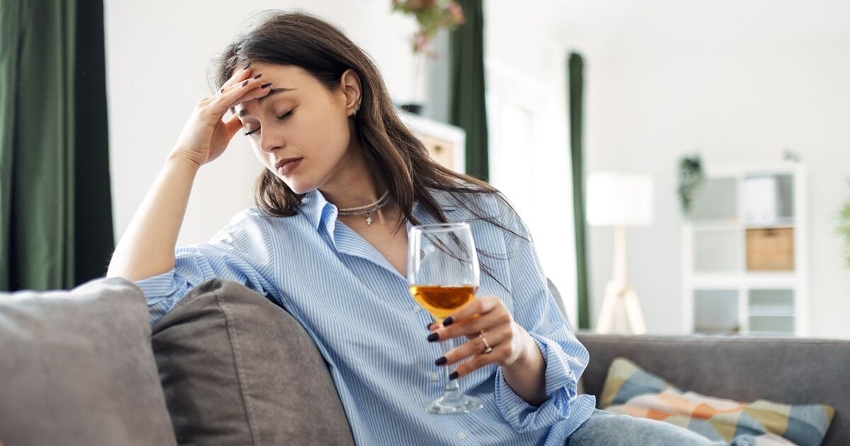 ### Doctor Explains Alcohol Consumption Levels That Can Lead to Hangovers