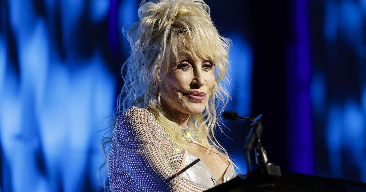 Dolly Parton Reveals Ongoing Health Issues and Their Impact on Mental Health