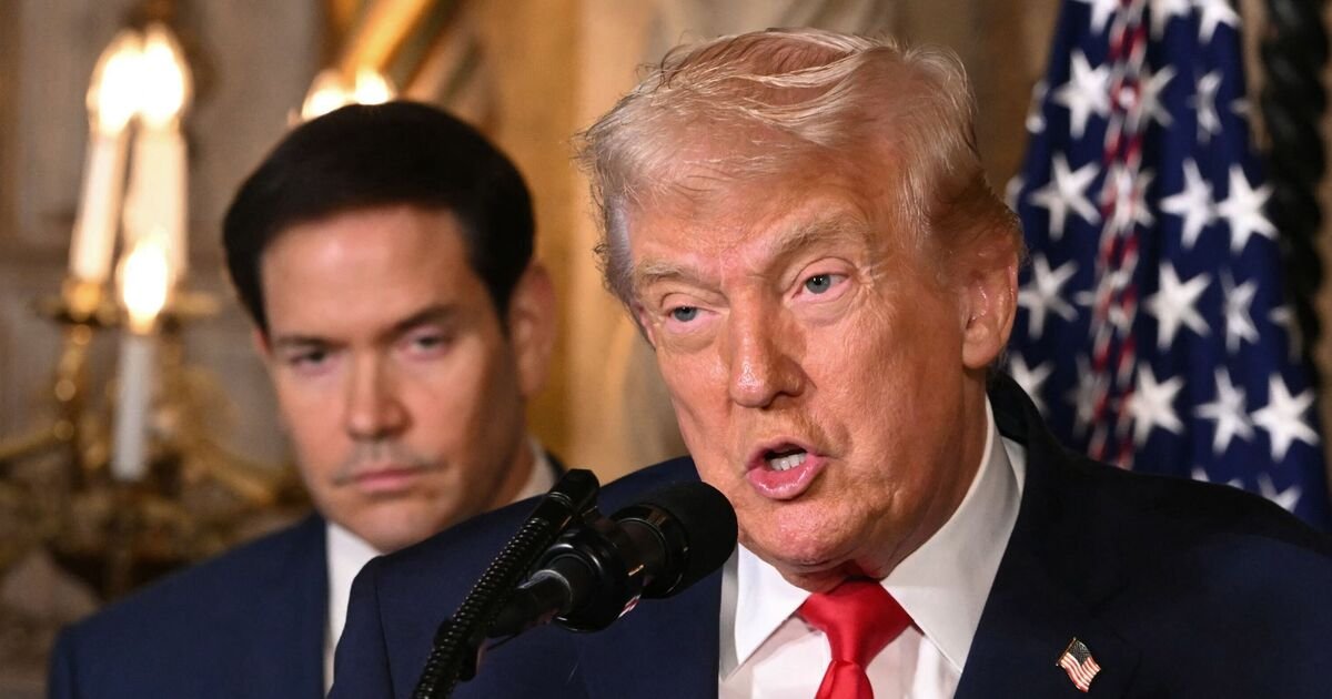 Trump Denies US Entry to Two Britons Over 'Free Speech' Concerns