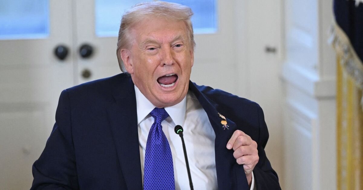 Ex-White House Adviser Calls Trump 'Deluded and Power-Crazed' Amid Tensions