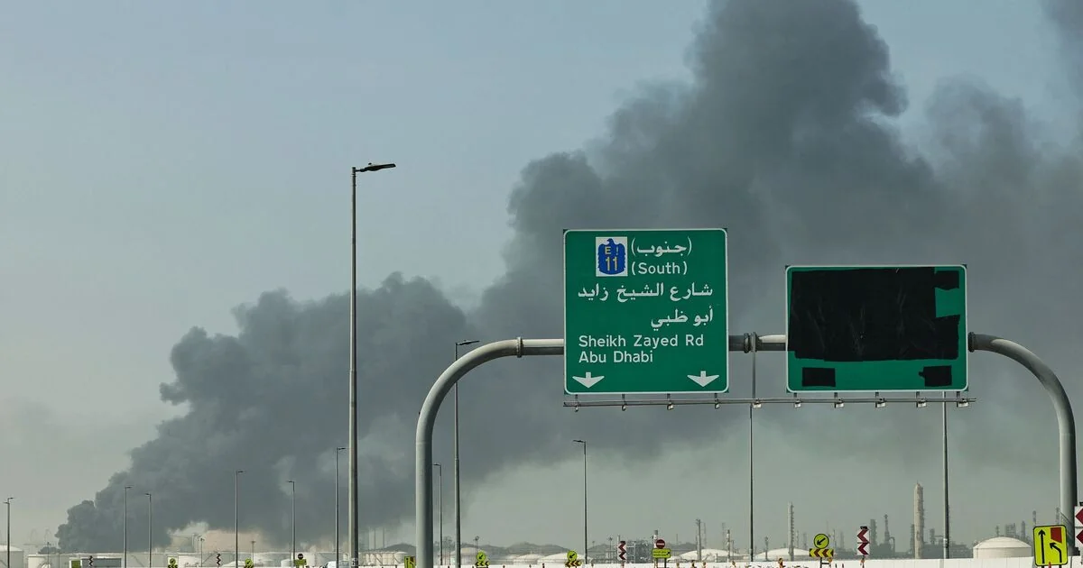 Dubai Hit by Explosion Amid Ongoing Missile Strikes from Iran