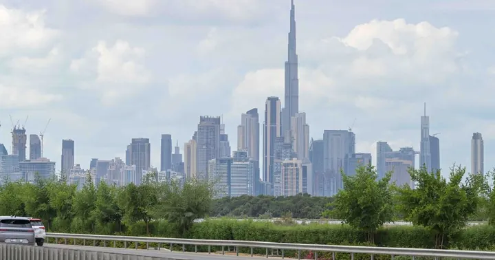 Severe Weather Alerts Prompt Closures of Tourist Attractions in Dubai and Abu Dhabi