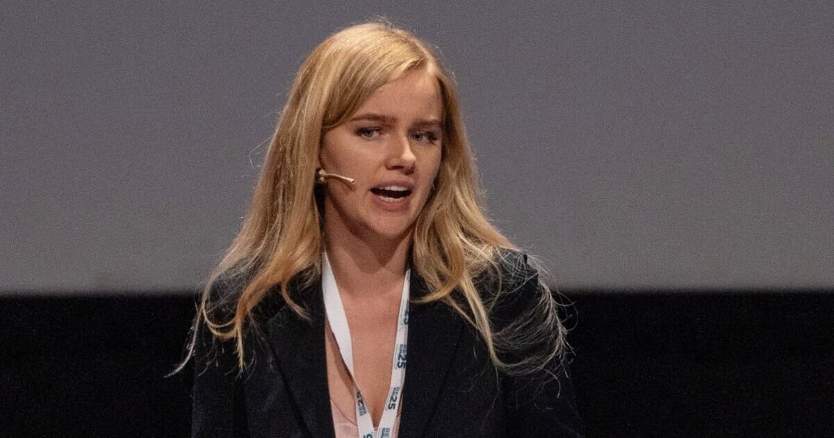 Dutch Activist Faces UK Entry Ban Following Critical Tweet About Starmer