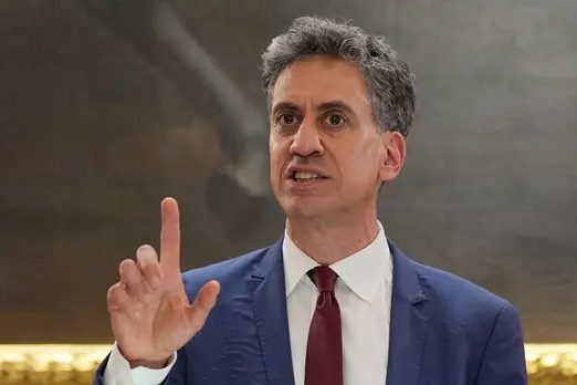 Miliband's Stance on North Sea Drilling Raises Security Concerns for Labour