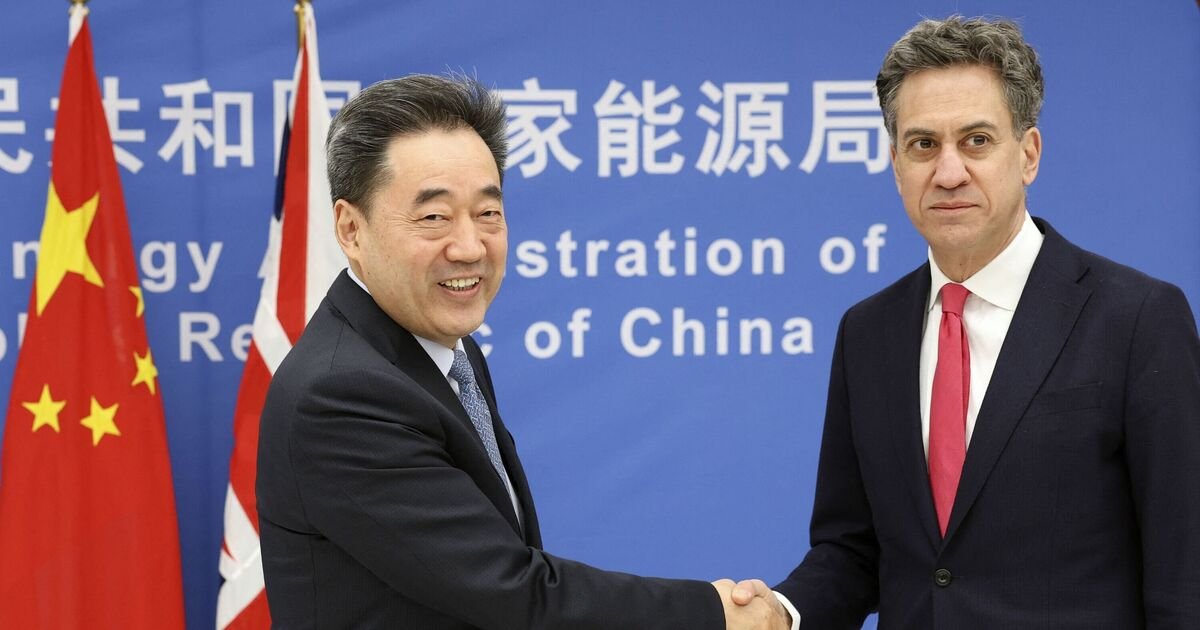 Miliband Faces Criticism Over Opaque Green Energy Deal with China