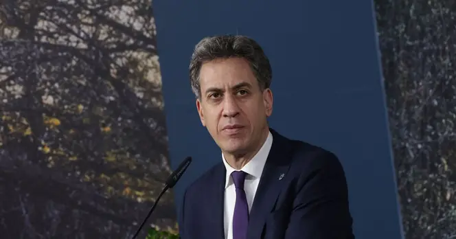 Miliband Criticised Over Net Zero Plans Amid Construction Industry Concerns