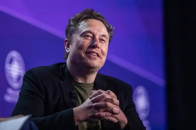 SpaceX IPO Sets Share Price at $135, Raising $75 Billion in Record Offering