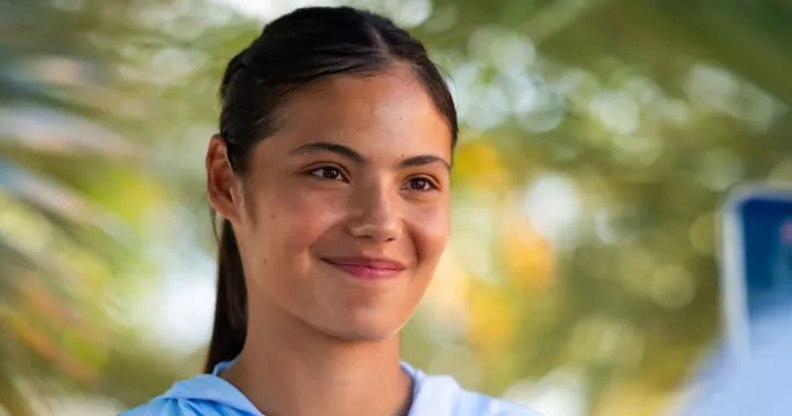 Emma Raducanu Considers Coaching Options as Key Mentor Becomes Available