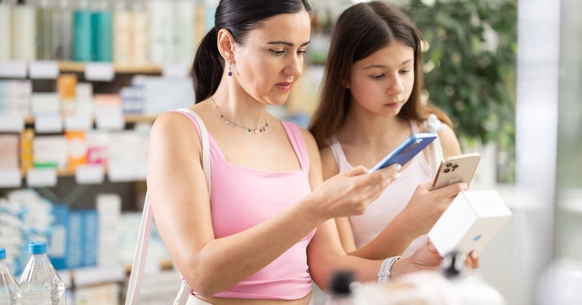 Pharmacies Face Serious Shortages of Essential Medicines, Urgent Action Needed