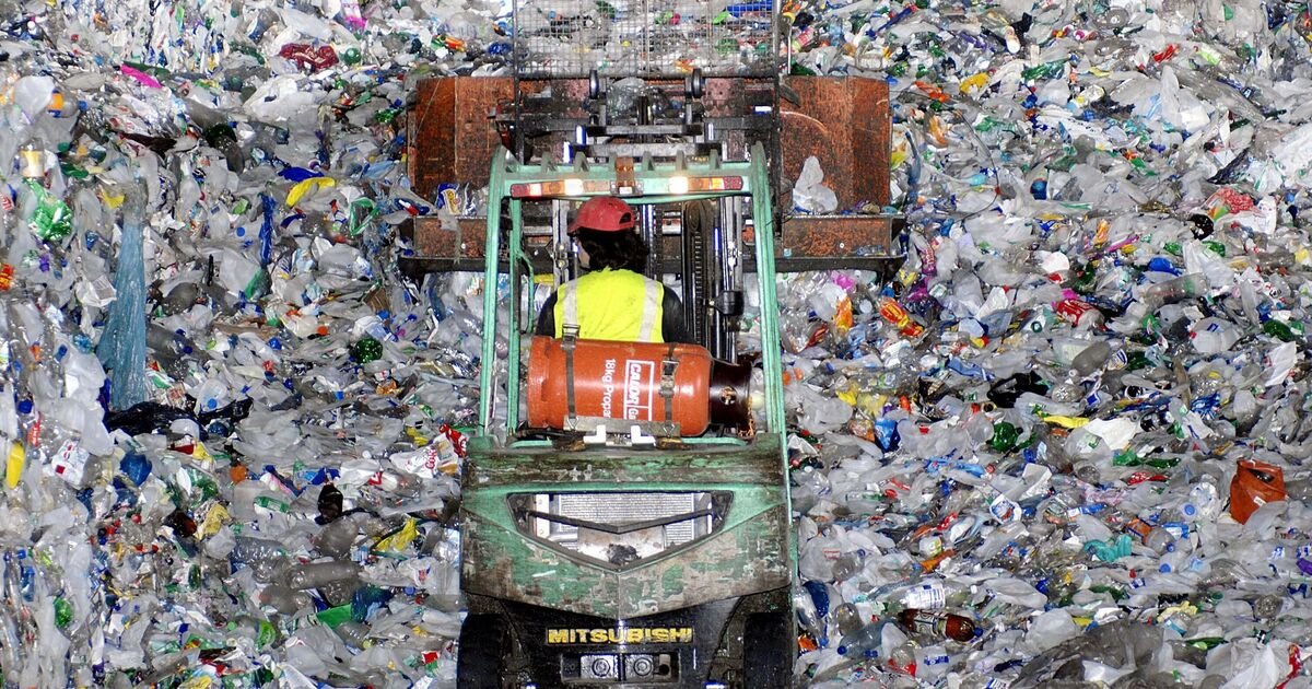 Households in England to Start Mandatory Recycling of Everyday Waste in April