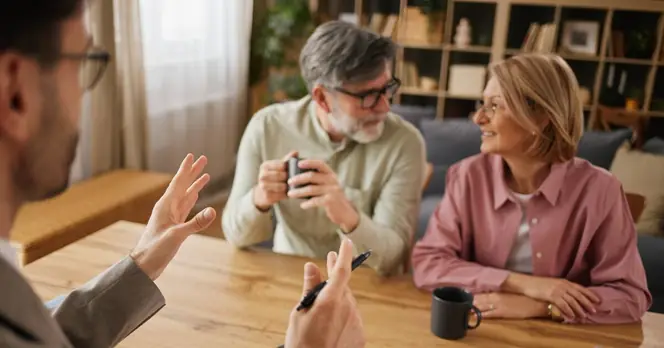 Expert Urges Life Insurance to Mitigate Mortgage Burden After Borrower's Death