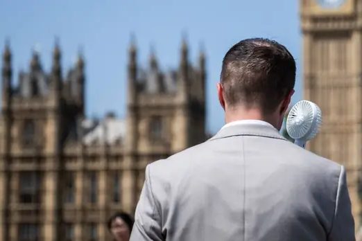 Expert Suggests Hydration and Timing to Manage 40C Heat Strain