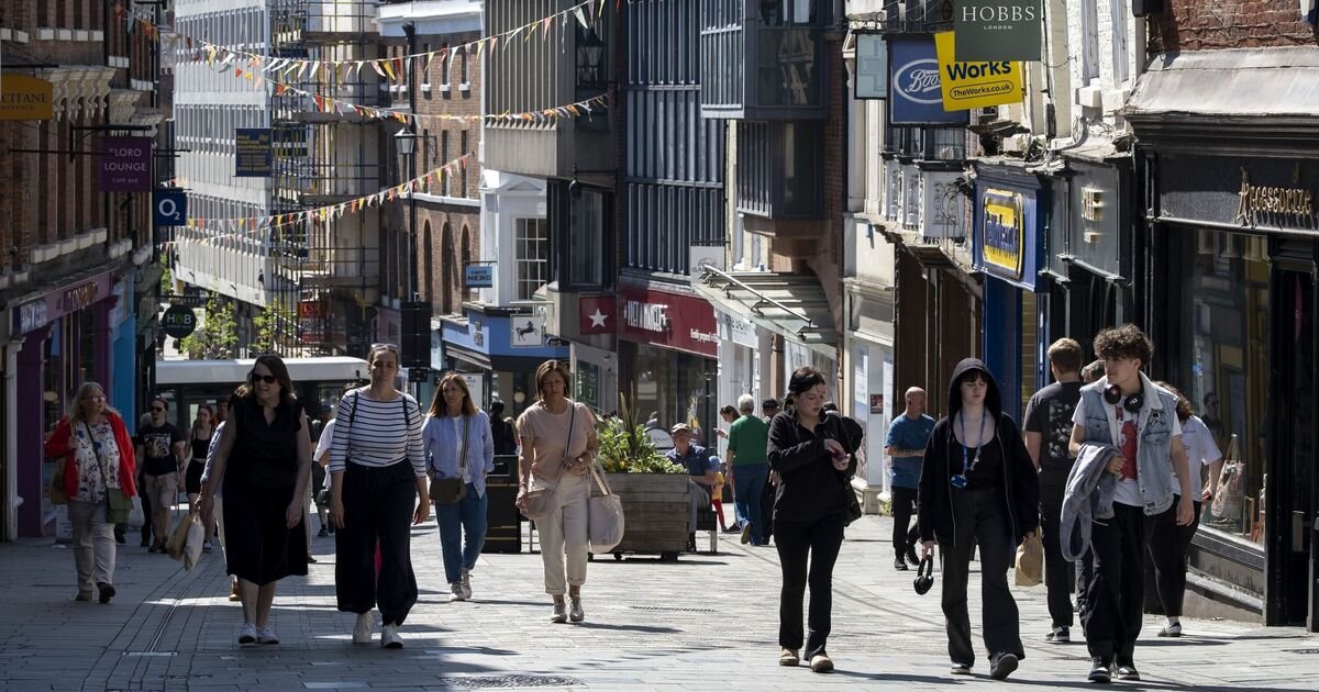 Fast Food Chain Leon Faces Possible Closures Amid £8 Million Loss