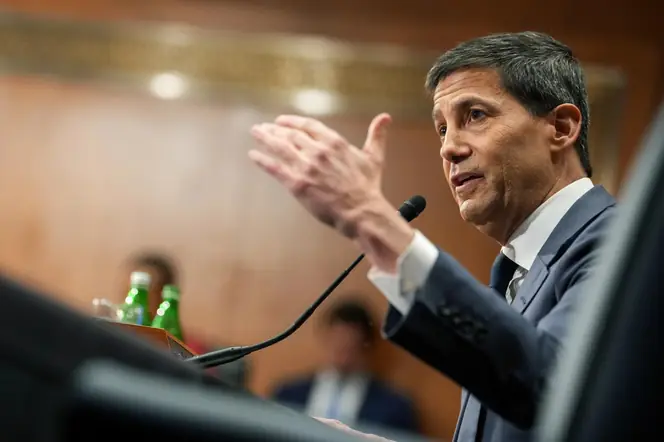 Federal Reserve Holds Interest Rates Steady Under New Chairman Kevin Warsh