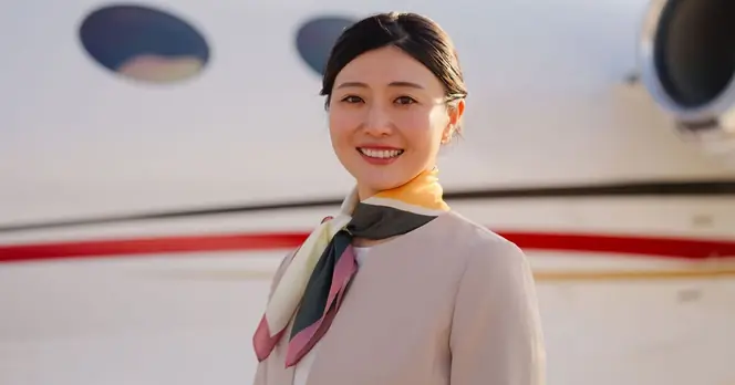 Flight Attendant Explains Importance of Greeting Passengers on Flights
