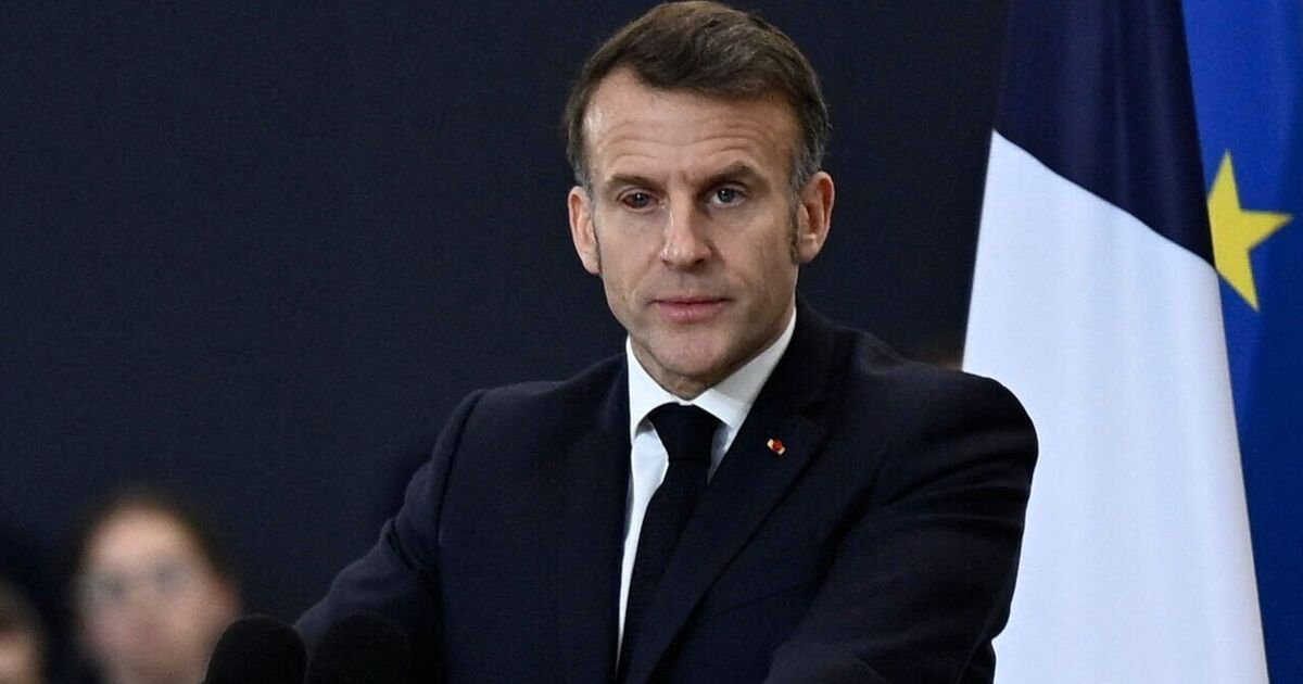 Macron Condemns Trump's Tariff Threats as 'Unacceptable' for International Relations