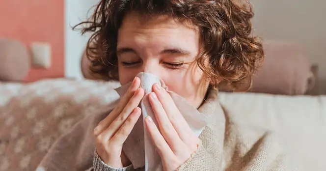 New Cicada Variant of Covid: Key Symptoms to Monitor in the UK