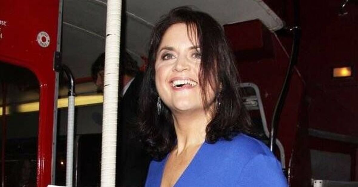 Ruth Jones Achieves Four Stone Weight Loss by Giving Up Alcohol