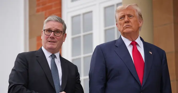 GB News Interrupted by Alert on Political Concerns for Starmer and Trump