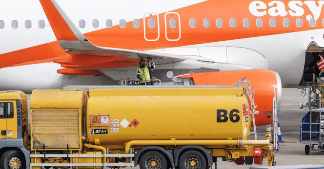 UK Government Addresses Jet Fuel Shortages and Ticket Prices Amid Middle East Tensions