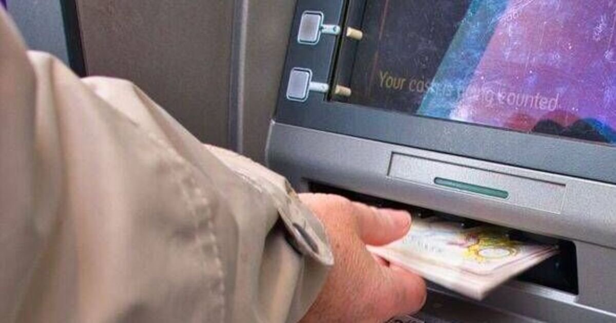 HMRC Warns of £2,200 Payment for Those Born on Specific Dates