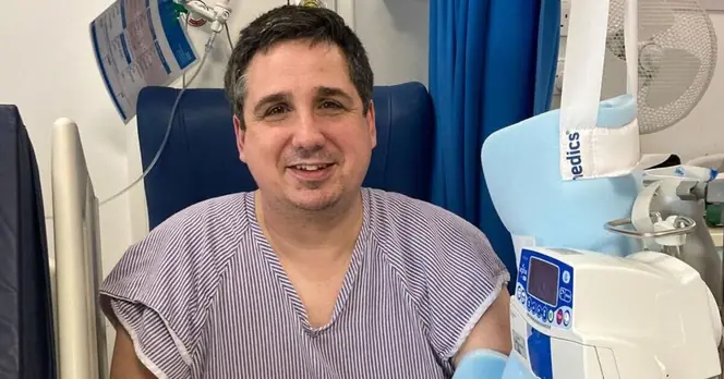 Man Hospitalized After Thorn Injury While Foraging for Homemade Gin Ingredients