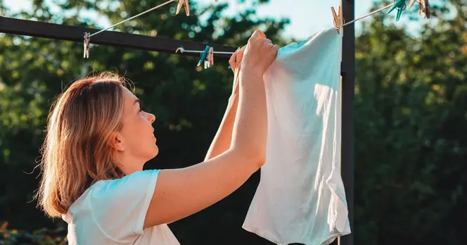 Households Advised to Follow '4 Hour Rule' for Drying Clothes in April