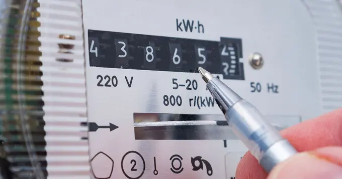 Households Advised to Photograph Energy Meters Ahead of Price Cap Reduction