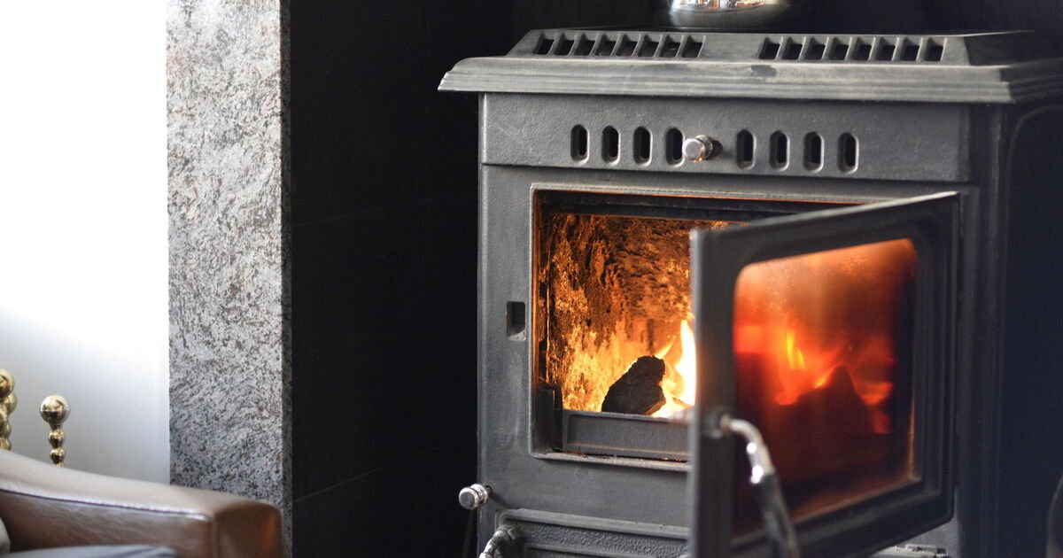 Households Using Log Burners Face £300 Fines in 27 English Areas