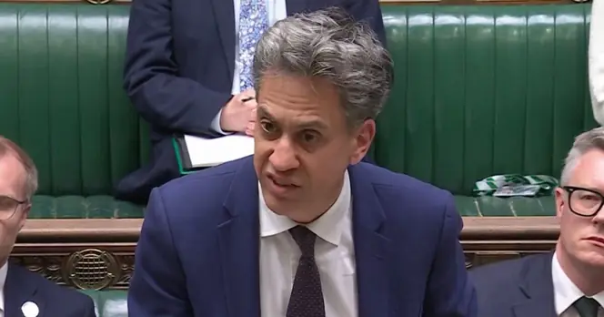 MPs Vote on Conservative Proposal for New Oil and Gas Licences Amid Energy Debate